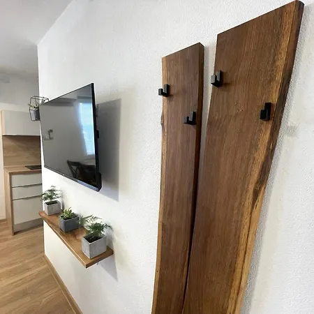 And Pri Baslju * Cerkno