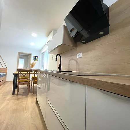 And Pri Baslju * Cerkno