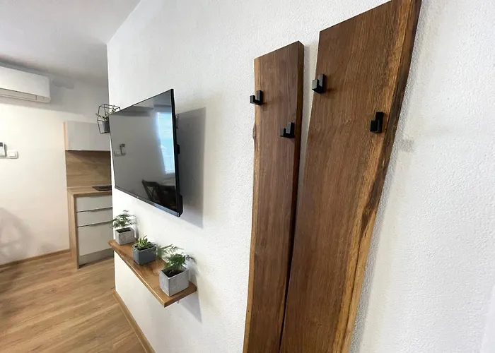 And Pri Baslju * Cerkno